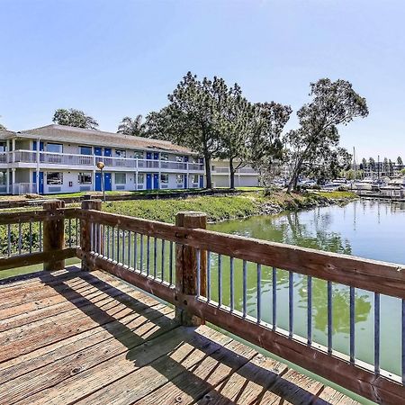 Motel 6-Oakland, Ca - Embarcadero Экстерьер фото