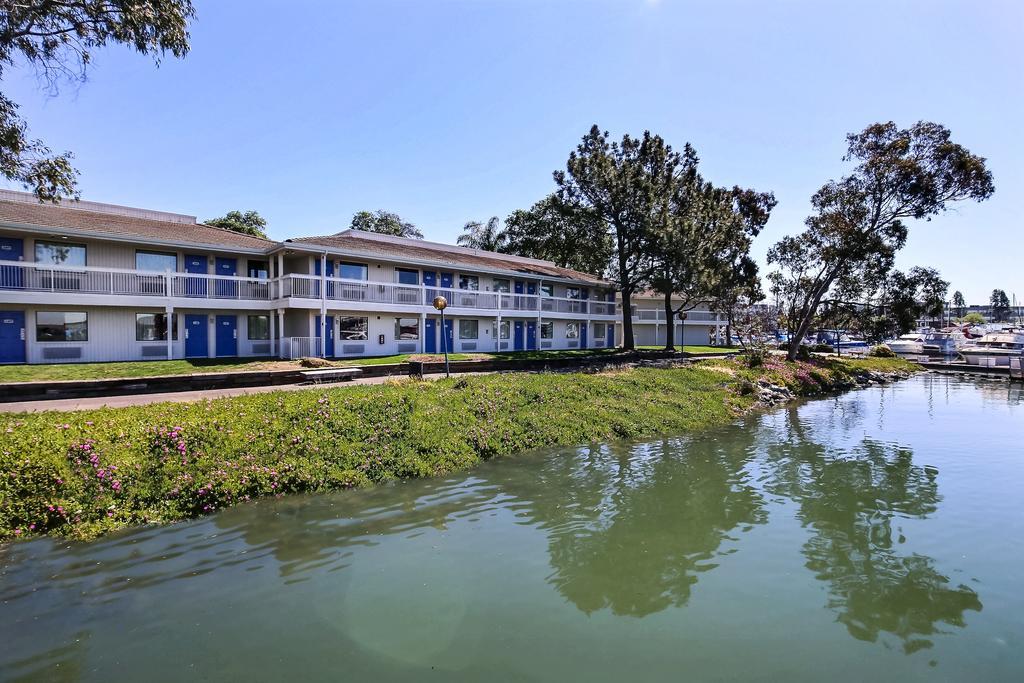 Motel 6-Oakland, Ca - Embarcadero Экстерьер фото