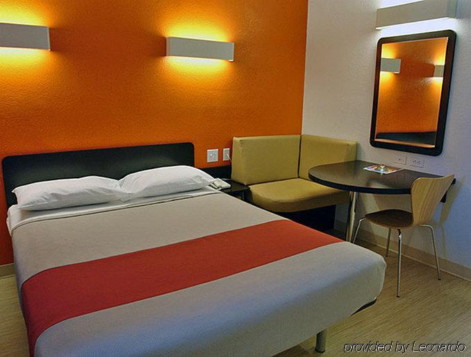 Motel 6-Oakland, Ca - Embarcadero Экстерьер фото