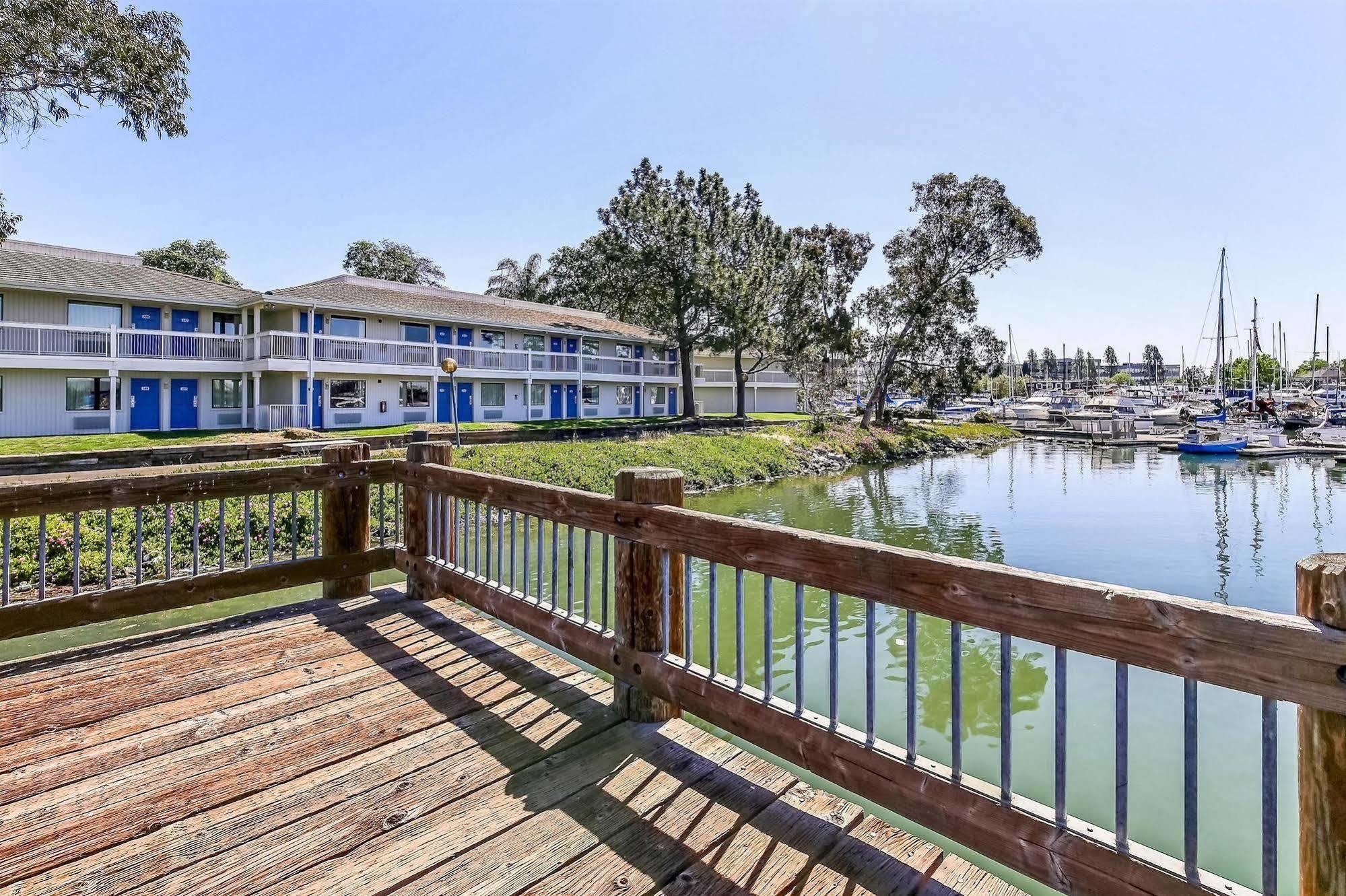 Motel 6-Oakland, Ca - Embarcadero Экстерьер фото